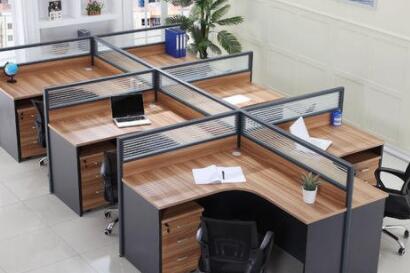 如何減少辦公桌椅的損壞？